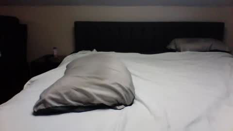 Snapshot of msmith810 chatting on February 9, 2025, 6:01 am msmith810 online show from February 9, 2025, 6:01 am