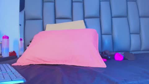 FERNANDA 3 online show from March 19, 2026, 12:09 pm