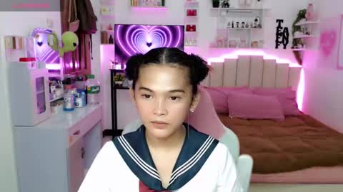 tefany online show from March 5, 2026, 5:53 pm