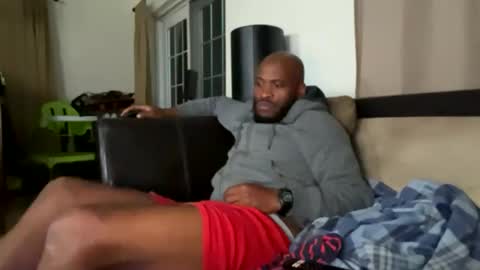 Snapshot of mt_visuals chatting on February 9, 2025, 2:06 am mt visuals online show from February 9, 2025, 2:06 am