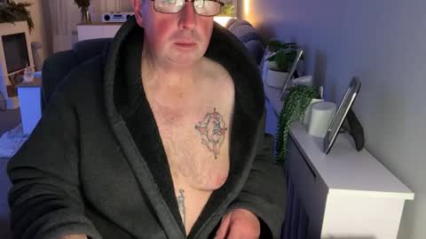 mtb1697 online show from December 21, 2025, 11:45 pm