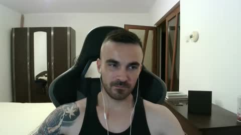 Victor online show from October 10, 2025, 3:55 pm