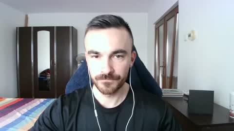 Victor online show from November 2, 2025, 7:11 am