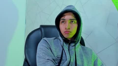 muichiro tokito1 online show from November 13, 2025, 11:53 am