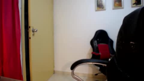 Dani and Alex online show from October 1, 2025, 12:27 am