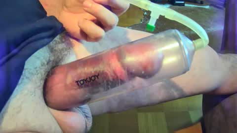 Juicy German Cock online show from November 20, 2025, 8:47 am