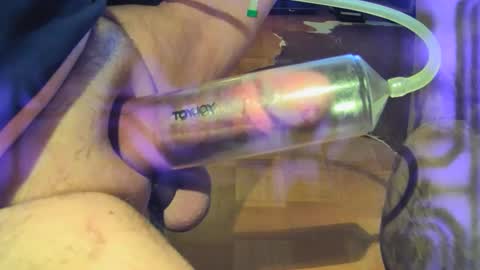 Juicy German Cock online show from April 5, 2026, 6:16 pm