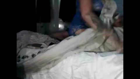 mummy_an_daddy89 online show from October 6, 2025, 6:38 pm