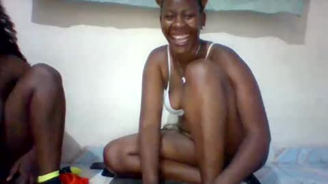 Snapshot of mumy_vivi chatting on September 10, 2025, 9:04 pm mumy_vivi online show from September 10, 2025, 9:04 pm