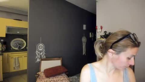 Snapshot of munishpunish chatting on January 30, 2025, 7:37 pm LOVELY JULIA Peter DAY online show from January 30, 2025, 7:37 pm
