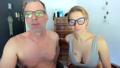 Snapshot of munishpunish chatting on March 5, 2025, 9:05 am LOVELY JULIA Peter DAY online show from March 5, 2025, 9:05 am