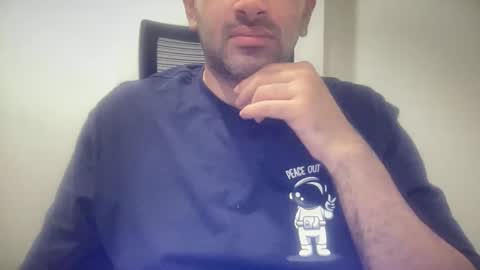 Snapshot of munnabobby2008 chatting on November 4, 2025, 5:01 pm munnabobby2008 online show from November 4, 2025, 5:01 pm