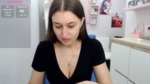 Snapshot of muriel_elvin chatting on September 15, 2025, 9:31 am muriel_elvin online show from September 15, 2025, 9:31 am