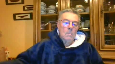 Snapshot of mururoa35 chatting on December 10, 2024, 5:00 pm mururoa35 online show from December 10, 2024, 5:00 pm