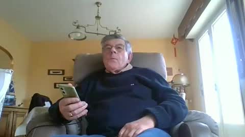 Snapshot of mururoa35 chatting on February 23, 2025, 4:02 pm mururoa35 online show from February 23, 2025, 4:02 pm