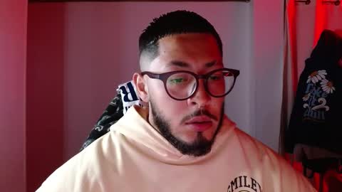 Snapshot of muscle_cock32 chatting on October 27, 2025, 7:45 am David Big online show from October 27, 2025, 7:45 am