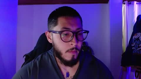 Snapshot of muscle_cock32 chatting on November 10, 2025, 5:34 pm David Big online show from November 10, 2025, 5:34 pm