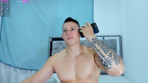 Snapshot of muscle_king_cum chatting on January 17, 2025, 2:18 pm muscle_king_cum online show from January 17, 2025, 2:18 pm