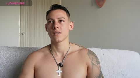Snapshot of muscle_king_cum chatting on July 8, 2026, 1:37 pm muscle_king_cum online show from July 8, 2026, 1:37 pm