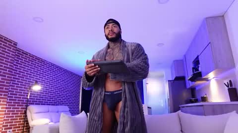 Nick online show from November 27, 2025, 1:07 am