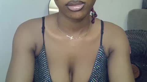 muscle_queen0 online show from March 5, 2026, 8:16 pm