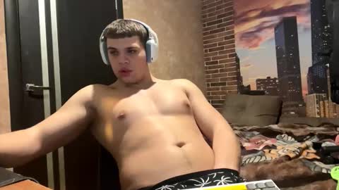 Snapshot of musclephantom chatting on February 25, 2026, 10:08 pm Egor online show from February 25, 2026, 10:08 pm