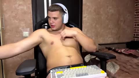 Snapshot of musclephantom chatting on July 11, 2026, 8:55 pm Egor online show from July 11, 2026, 8:55 pm