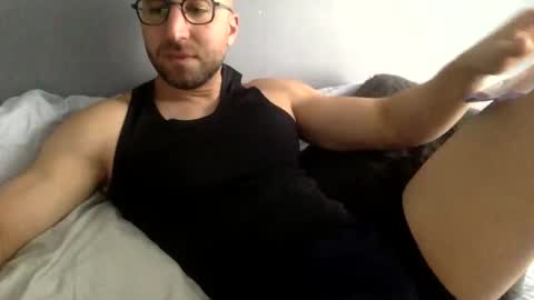 Snapshot of muscles4same chatting on April 3, 2026, 7:45 pm muscles4same online show from April 3, 2026, 7:45 pm