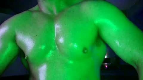 Hulk Muscles - NEW ACCOUNT online show from March 16, 2026, 9:08 pm