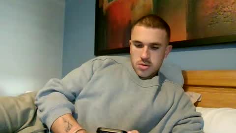 muscleshow00 online show from January 10, 2026, 8:27 am