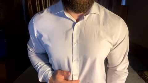 muscularjuggler online show from April 13, 2026, 2:28 am