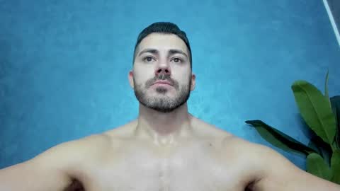 Snapshot of muscularmaster chatting on December 4, 2024, 10:13 am muscularmaster onlyfans online show from December 4, 2024, 10:13 am