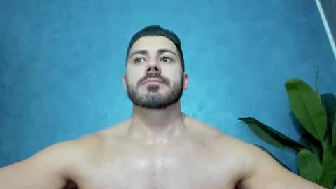 Snapshot of muscularmaster chatting on December 8, 2024, 9:41 pm muscularmaster onlyfans online show from December 8, 2024, 9:41 pm
