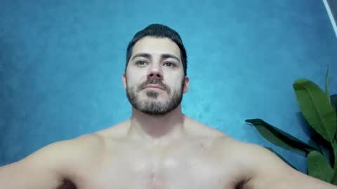 Snapshot of muscularmaster chatting on December 22, 2024, 10:04 pm muscularmaster onlyfans online show from December 22, 2024, 10:04 pm