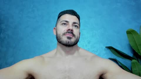 Snapshot of muscularmaster chatting on January 22, 2025, 1:53 am muscularmaster onlyfans online show from January 22, 2025, 1:53 am