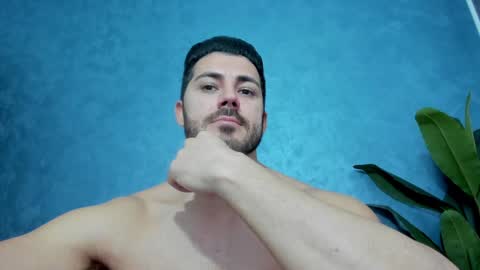 Snapshot of muscularmaster chatting on February 3, 2025, 12:58 am muscularmaster onlyfans online show from February 3, 2025, 12:58 am