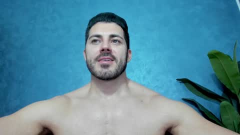 Snapshot of muscularmaster chatting on February 5, 2025, 1:26 am muscularmaster onlyfans online show from February 5, 2025, 1:26 am