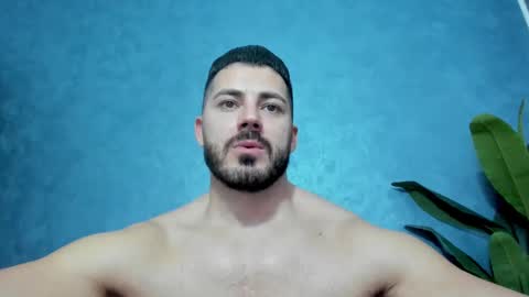 Snapshot of muscularmaster chatting on February 14, 2025, 10:47 pm muscularmaster onlyfans online show from February 14, 2025, 10:47 pm