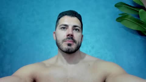 muscularmaster onlyfans online show from November 11, 2025, 10:37 am