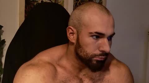 Musculus online show from October 8, 2025, 12:25 pm