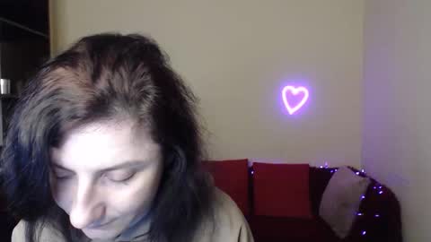 Jeneva online show from January 6, 2026, 6:22 pm