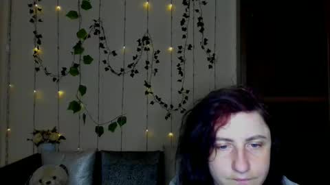 Jeneva online show from April 8, 2026, 5:24 pm