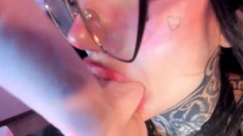 blackmuse online show from February 19, 2025, 3:28 am