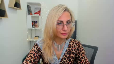 Diana online show from February 27, 2025, 2:32 pm