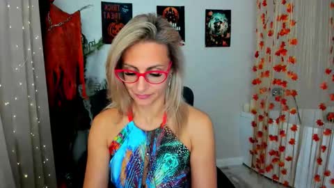 Diana online show from October 15, 2025, 11:54 am