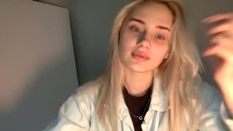 musescorner online show from December 22, 2025, 4:26 pm