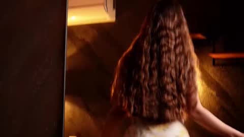 MuseSolis online show from February 5, 2025, 10:12 pm