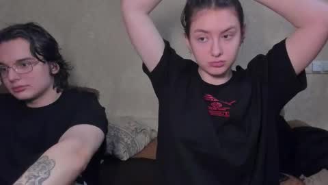 HEY online show from December 16, 2025, 9:42 pm