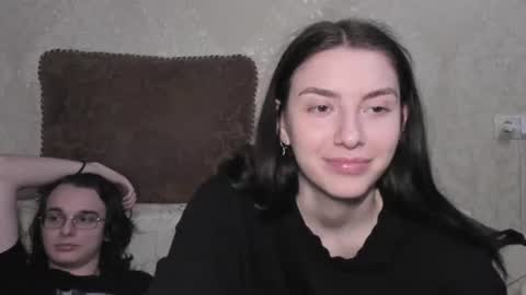 Snapshot of muuur_love chatting on July 1, 2026, 8:08 pm cute couple online show from July 1, 2026, 8:08 pm