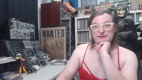 Snapshot of muziknerd chatting on February 15, 2025, 4:03 am Muziknerd online show from February 15, 2025, 4:03 am